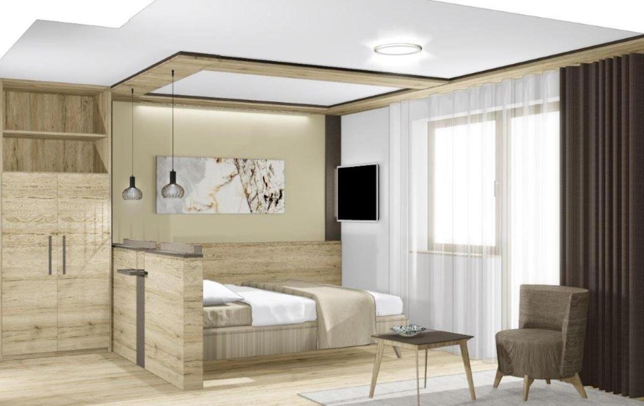 Hotel Garni Romantika Sankt Leonhard im Pitztal Luaran gambar